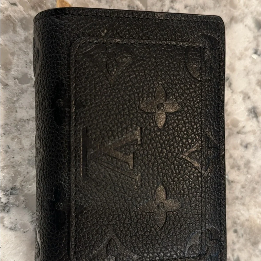 Wallet/Coin Wallet - Picture 2 of 6